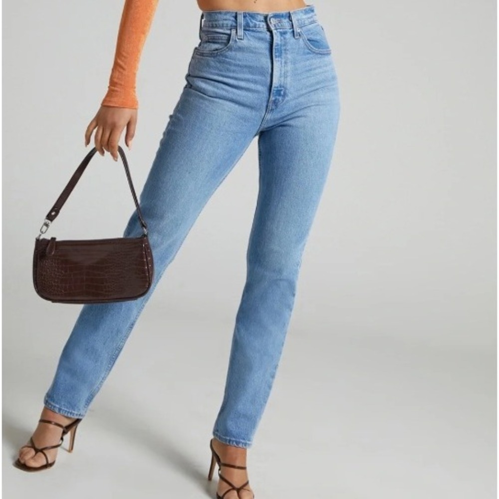 Levi's Premium 70s High Slim Straight Jeans Light Wash Blue Denim Size 28 - Picture 10 of 10